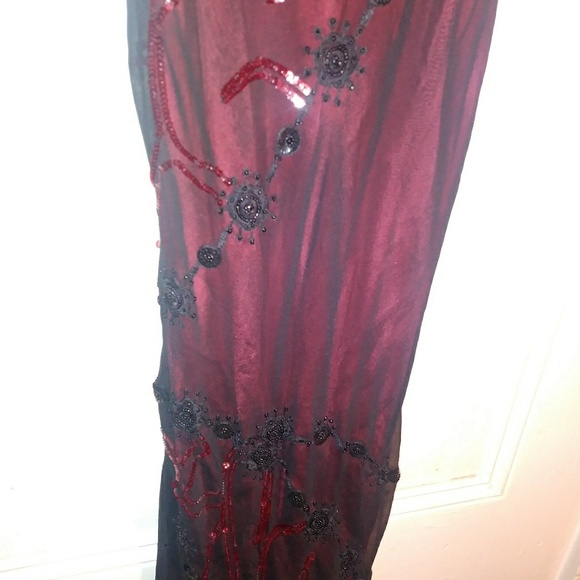 Gorgeous anopia gown size 4 exquisite - Picture 3 of 8